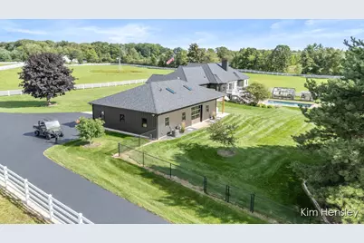 8769 E Paris Avenue SE, Caledonia, MI 49316 - Photo 43
