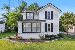 105 W Telegraph, Dowagiac, MI 49047 - Photo 1