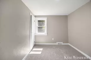 104 Sunnyside Ct, Greenville, MI 48838 - Photo 21