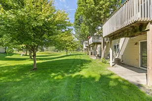 2972 Edgestone Dr, Hudsonville, MI 49426 - Photo 29