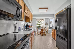 2880 S Wood Dale Dr, Jackson, MI 49203 - Photo 15