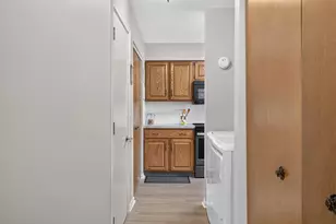 2880 S Wood Dale Dr, Jackson, MI 49203 - Photo 17