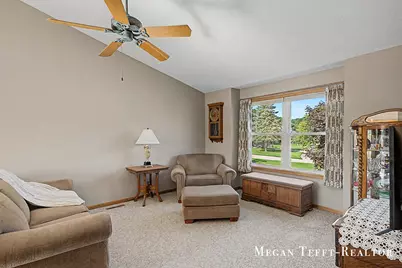 6230 Belmont Farms NE, Belmont, MI 49306 - Photo 5