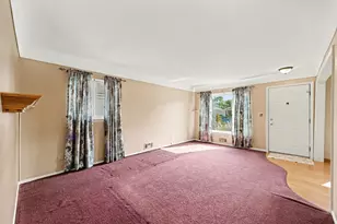 32011 Saint Margaret, Saint Clair Shores, MI 48082 - Photo 9