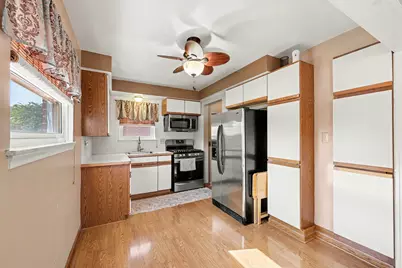 32011 Saint Margaret, Saint Clair Shores, MI 48082 - Photo 13