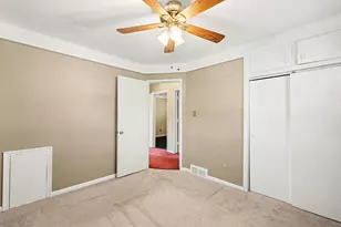 32011 Saint Margaret, Saint Clair Shores, MI 48082 - Photo 17