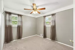 32011 Saint Margaret, Saint Clair Shores, MI 48082 - Photo 19