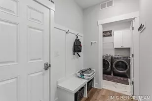 5559 Albright Ave SW, Wyoming, MI 49418 - Photo 27