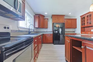 1542 Clarendon Ave, Niles, MI 49120 - Photo 9