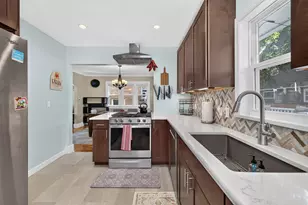 1252 SE Sherman Street SE, Grand Rapids, MI 49506 - Photo 15