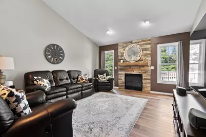 53015 Meadow View Lane, Paw Paw, MI 49079 - Photo 11
