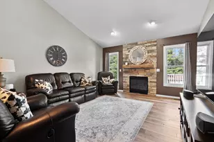 53015 Meadow View Ln, Paw Paw, MI 49079 - Photo 11