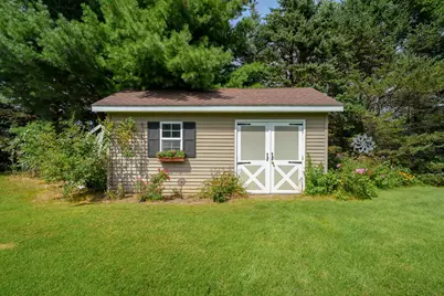 53015 Meadow View Lane, Paw Paw, MI 49079 - Photo 37