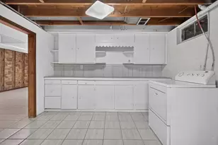 233 E Clark St, Jackson, MI 49203 - Photo 35