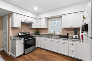 1703 Fair St, Kalamazoo, MI 49001 - Photo 9