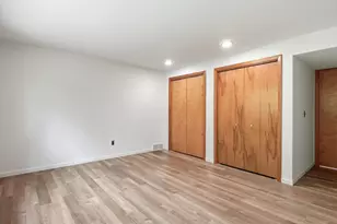 17 Regent Dr, Ann Arbor, MI 48104 - Photo 31