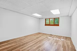 17 Regent Dr, Ann Arbor, MI 48104 - Photo 33