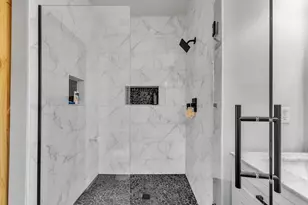 2263 Pinecroft Dr, Canton, MI 48188 - Photo 21