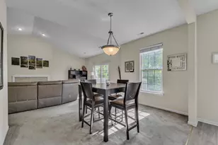 2263 Pinecroft Dr, Canton, MI 48188 - Photo 9