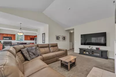 2263 Pinecroft Drive, Canton, MI 48188 - Photo 5