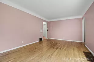 917 Royal Oak St SW, Wyoming, MI 49509 - Photo 3