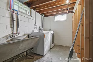 917 Royal Oak St SW, Wyoming, MI 49509 - Photo 23