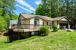 6572 Haines Ln, West Olive, MI 49460 - Photo 3
