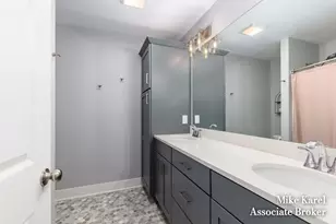 297 Vista Green Ct, Holland, MI 49423 - Photo 17