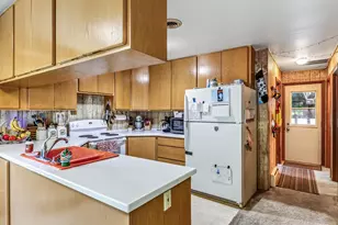 8183 W Cleveland Rd, New Era, MI 49446 - Photo 17