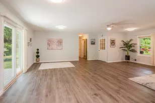 21411 Orchard Lake Rd, Farmington Hills, MI 48336 - Photo 27