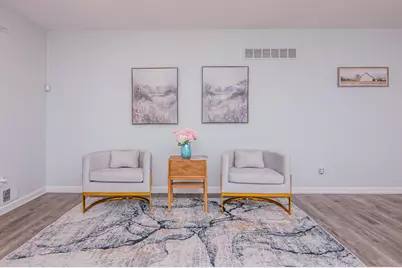 21411 Orchard Lake Road, Farmington Hills, MI 48336 - Photo 9