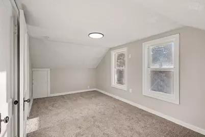 260 Eric Avenue, Norton Shores, MI 49444 - Photo 15