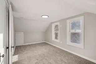 260 Eric Ave, Norton Shores, MI 49444 - Photo 15