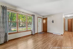 1323 Floral St, Holland, MI 49423 - Photo 17