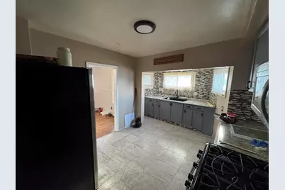 17125 Dora Street, Melvindale, MI 48122 - Photo 7