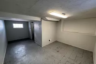 17125 Dora St, Melvindale, MI 48122 - Photo 9