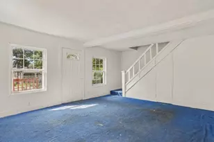 64 Goguac St W, Battle Creek, MI 49015 - Photo 7