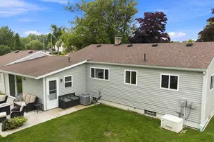 5530 Newport S Rd, Newport, MI 48166 - Photo 5