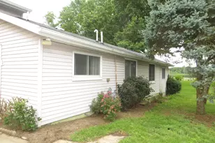 25012 Kenneth Ave, Edwardsburg, MI 49112 - Photo 21