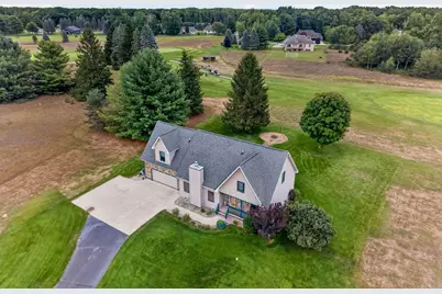 7700 Red Fox Road #39, Canadian Lakes, MI 49346 - Photo 5