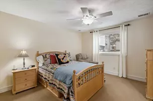 4132 Ayrshire Dr SW, Wyoming, MI 49418 - Photo 37