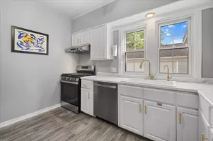 264 Hobart St SE, Grand Rapids, MI 49507 - Photo 9