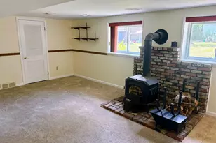 8307 Donna St, Westland, MI 48185 - Photo 5