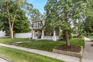 702 Graceland St NE, Grand Rapids, MI 49505 - Photo 3