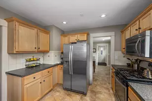 702 Graceland St NE, Grand Rapids, MI 49505 - Photo 13