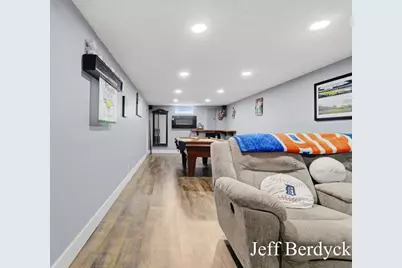 934 Harding Street NW, Grand Rapids, MI 49544 - Photo 33