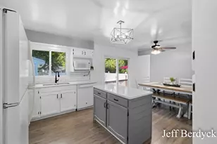 934 Harding St NW, Grand Rapids, MI 49544 - Photo 15