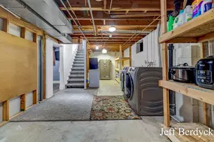 934 Harding St NW, Grand Rapids, MI 49544 - Photo 39