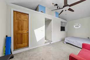 33 E 2nd St, Milan, MI 48160 - Photo 39