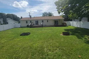 5001 Creekview Dr SE, Kentwood, MI 49508 - Photo 51